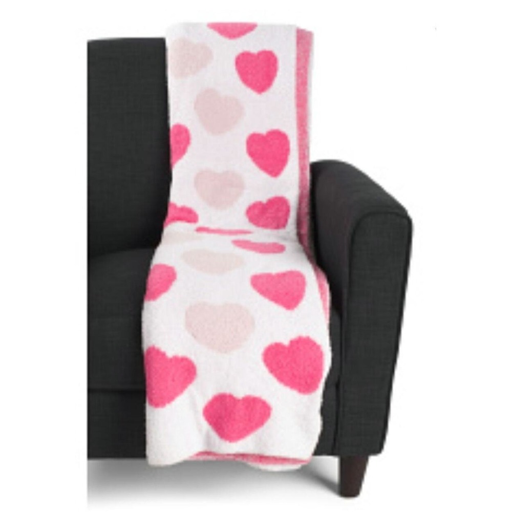 Cupcakes and Cashmere Viral TIKTOK Pink Heart Valentine Throw Blanket‎ NWT